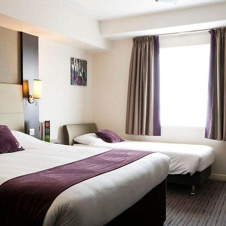 Premier Inn Merthyr Tydfil Kültér fotó